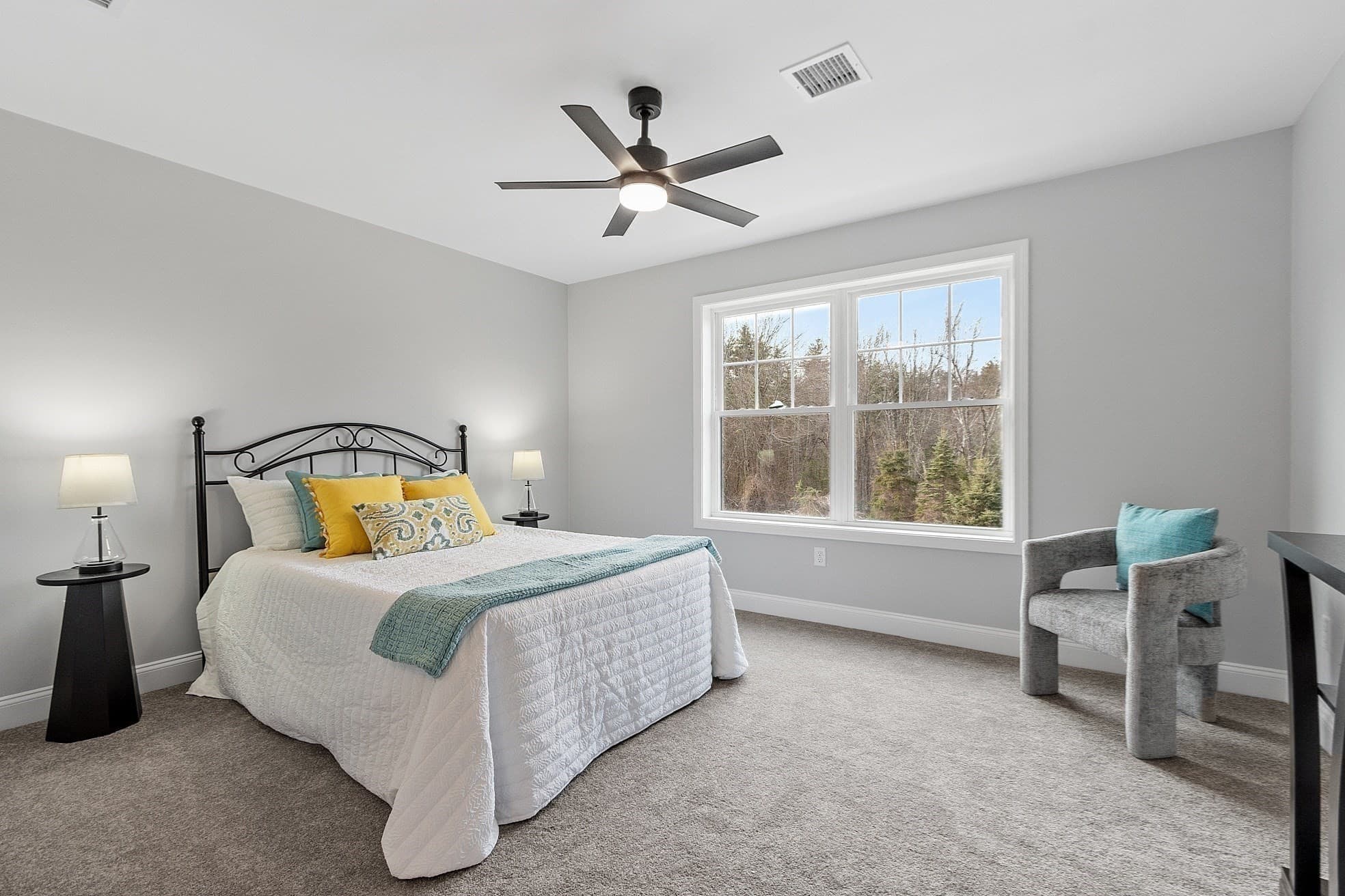 Condominium at 792 Massachusetts Avenue # 792, Lunenburg MA 01462, photo 23 of 42