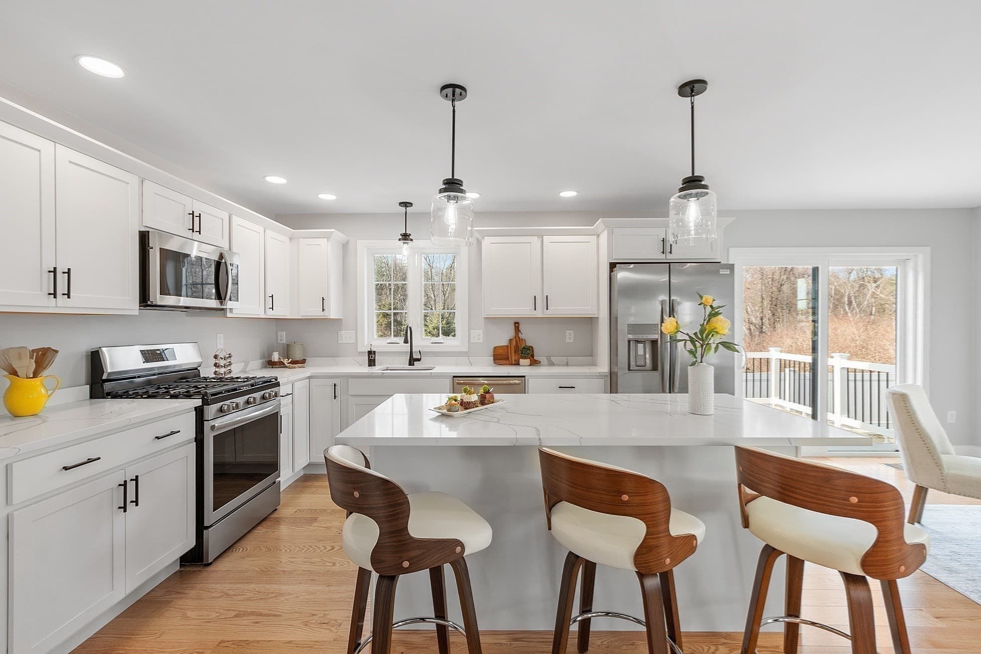 Condominium at 792 Massachusetts Avenue # 792, Lunenburg MA 01462, photo 17 of 42