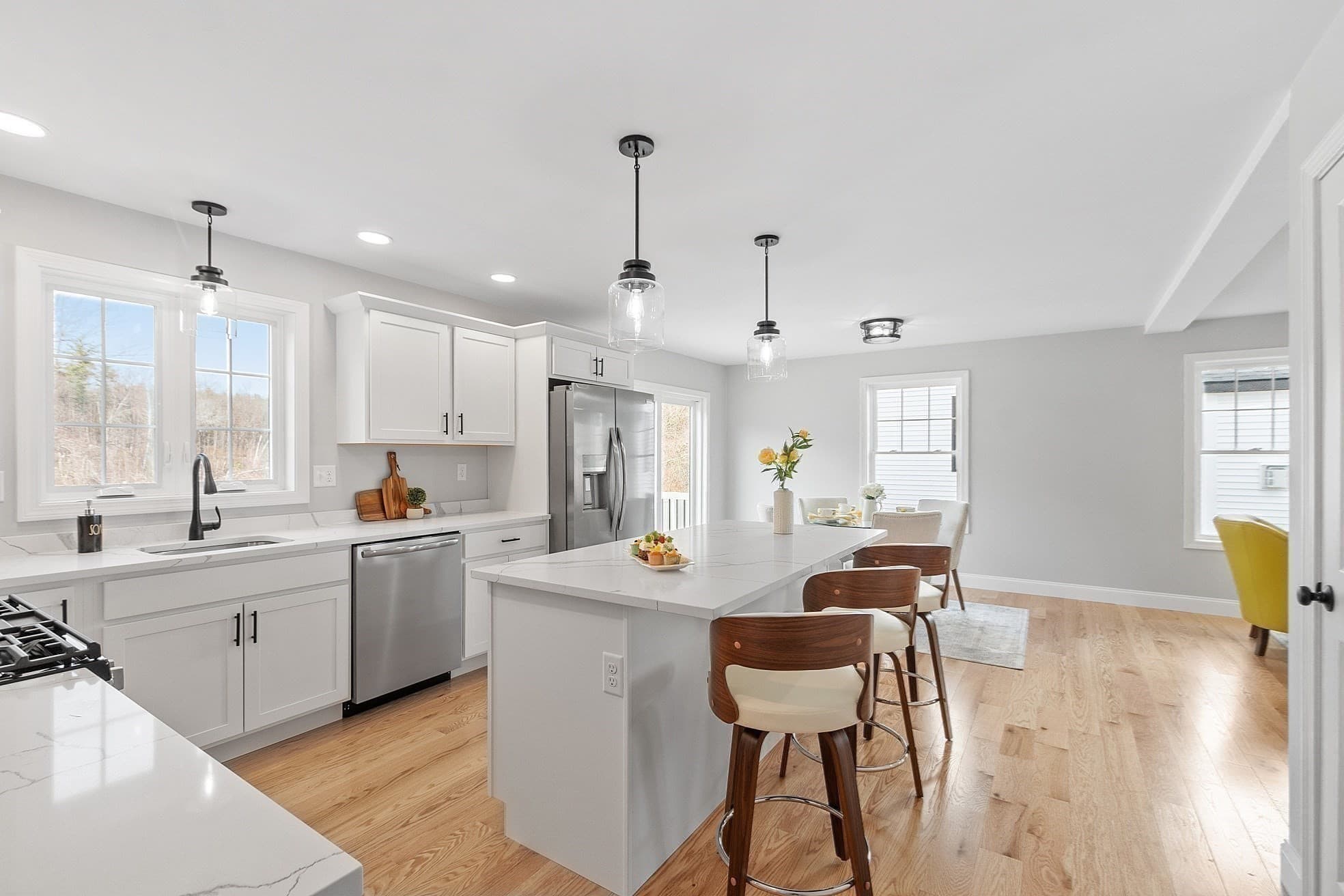 Condominium at 792 Massachusetts Avenue # 792, Lunenburg MA 01462, photo 15 of 42