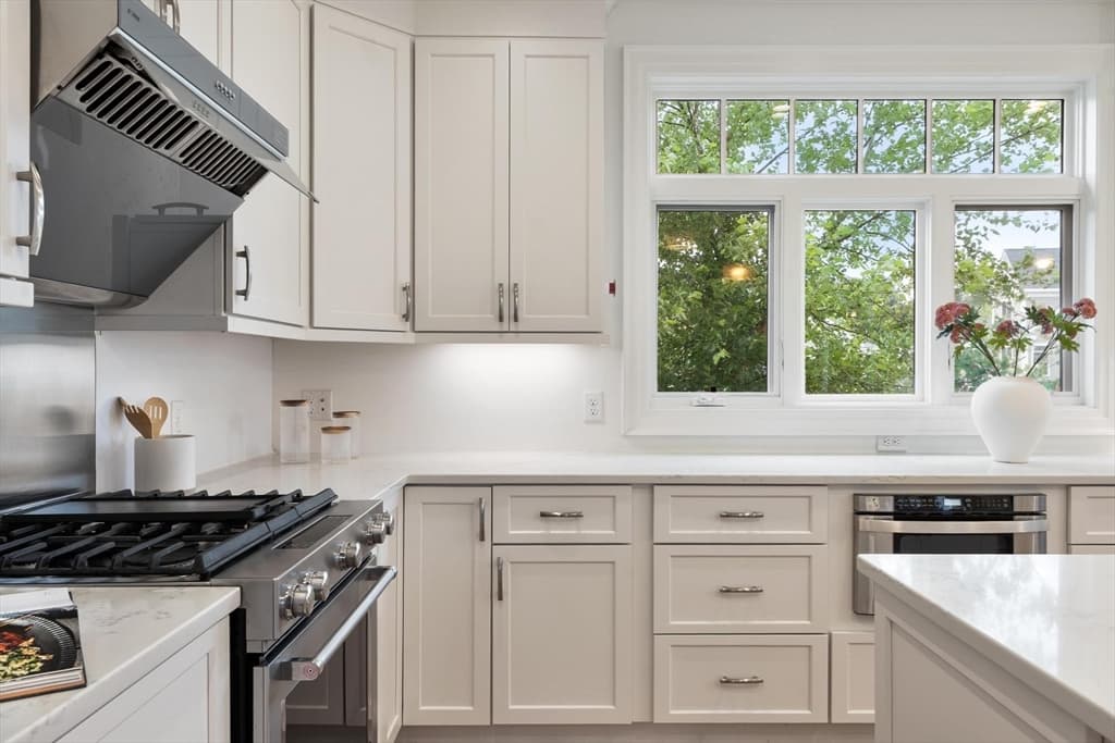14 Millstone Dr, Sherborn MA 01770 photo 6