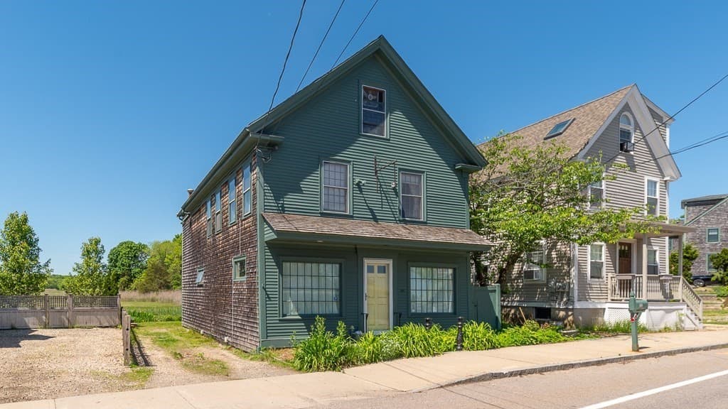 157 Main Street, Essex MA 01929
