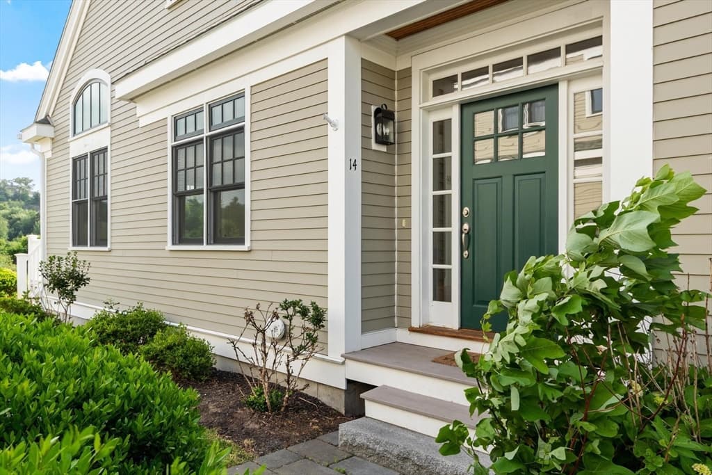 14 Millstone Dr # 14, Sherborn MA 01770 photo 3