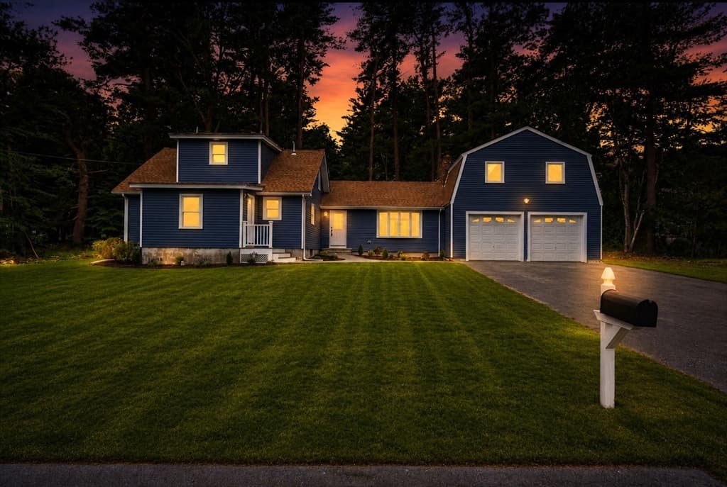 80 Brigham Ave, Dracut MA 01826