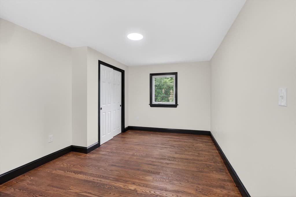Single Family Residence at 80 Brigham Ave, Dracut MA 01826, photo 11 of 39