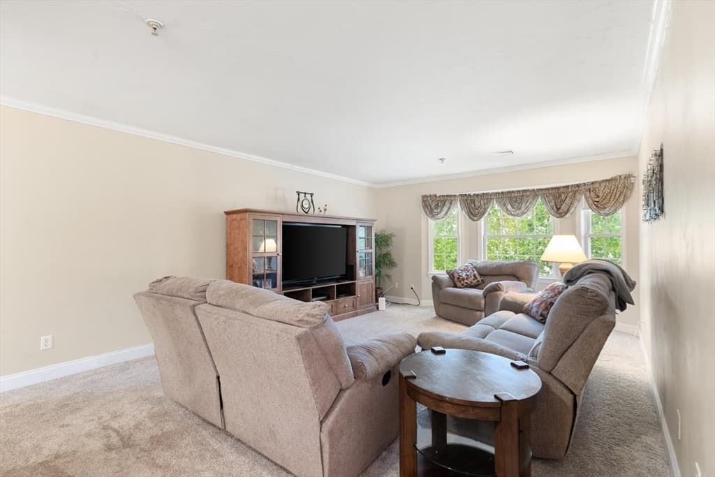 717 Washington St, Canton MA 02021 photo 5