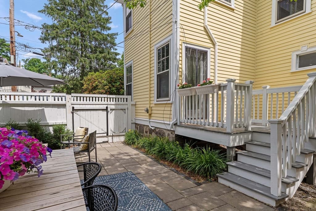 10 Brewer St, Boston MA 02130 photo 15