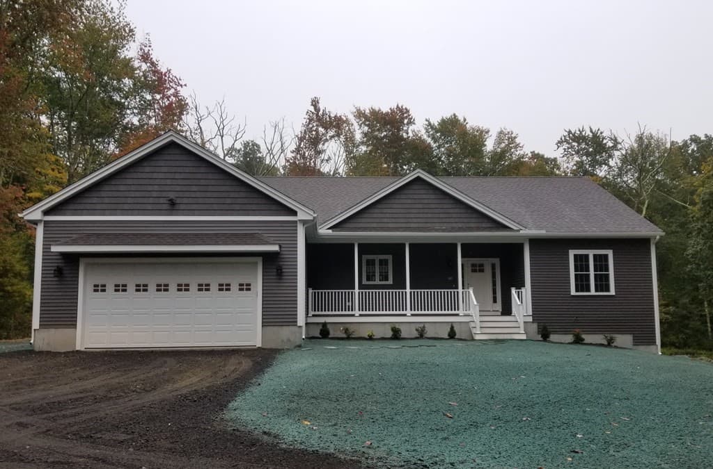 14 Kettle Hill Rd, Uxbridge MA 01569