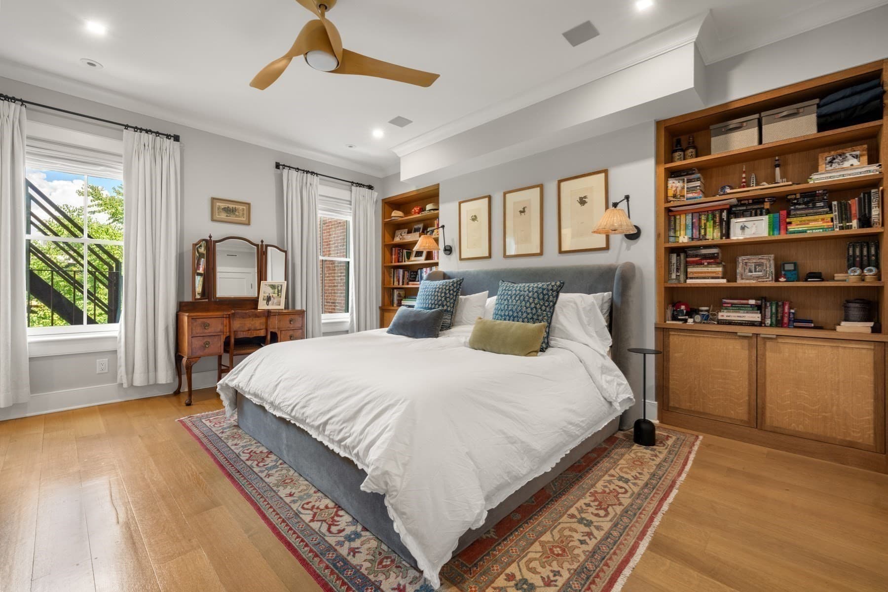 Condominium at 43 Union Park PH, Boston MA 02118, photo 17 of 25