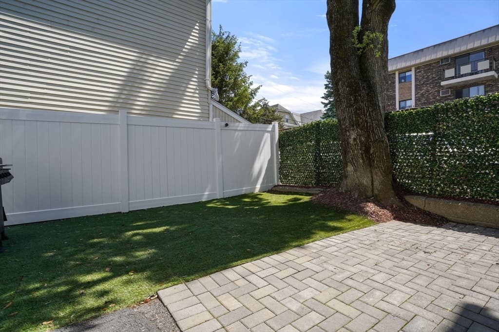 4 Fairlee Street, Somerville MA 02144 photo 23