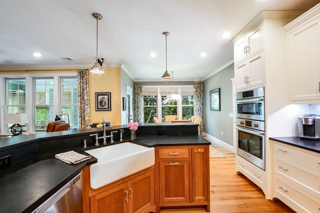 110 Wheeler Rd, Mashpee MA 02649 photo 8