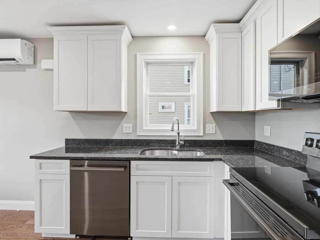 477 Washington Street # 477, Haverhill MA 01832 photo 2