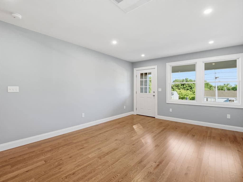 477 Washington Street # 477, Haverhill MA 01832 photo 7