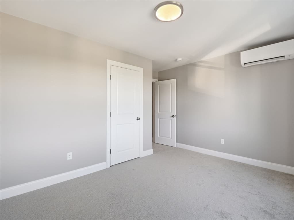 477 Washington Street # 477, Haverhill MA 01832 photo 14