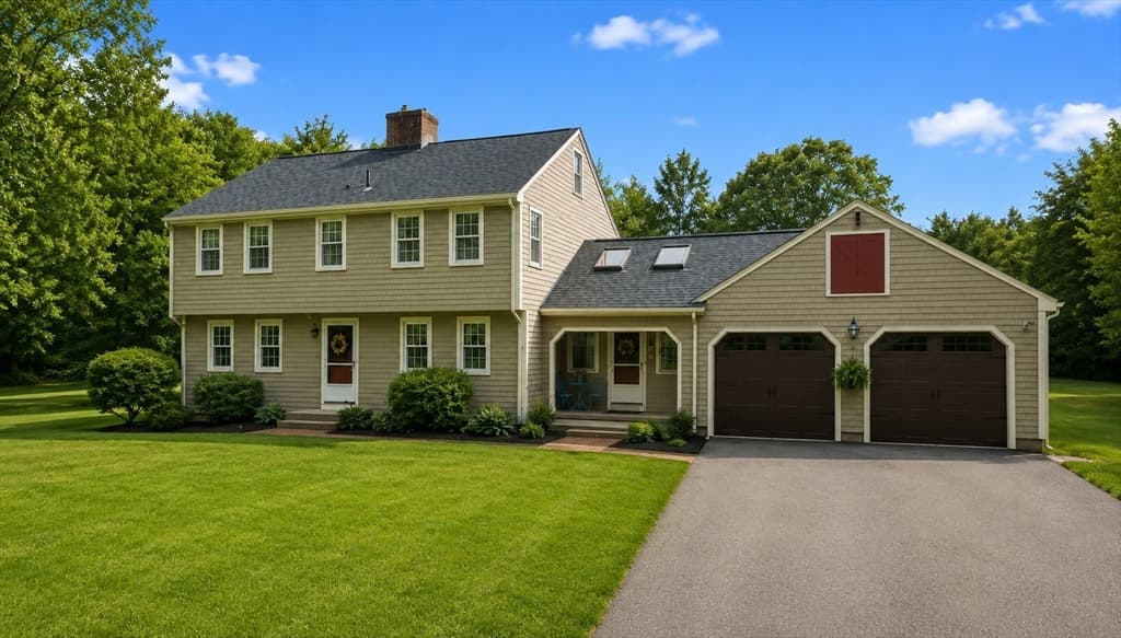 25 Pamden Ln, Seekonk MA 02771