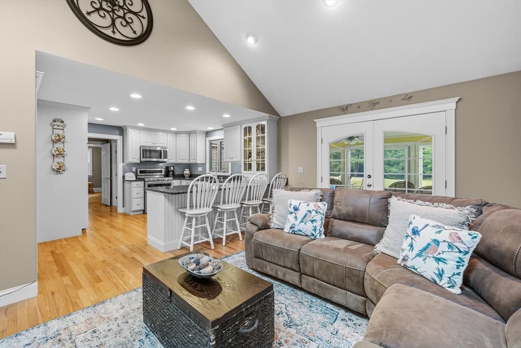25 Pamden Ln, Seekonk MA 02771 photo 10