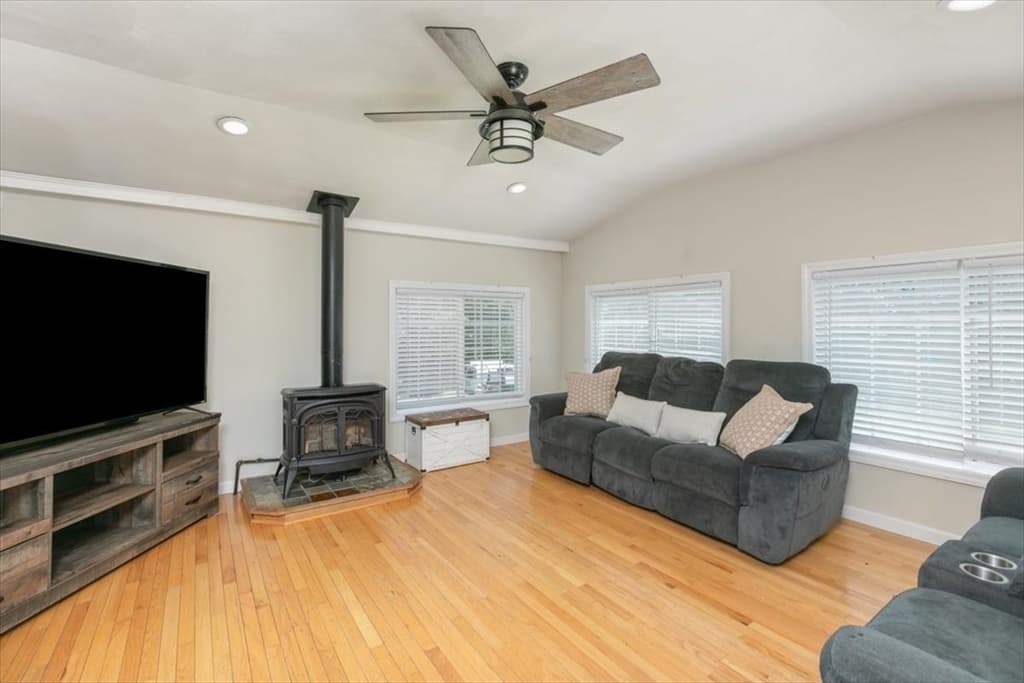 10 Blye Rd, Haverhill MA 01832 photo 12
