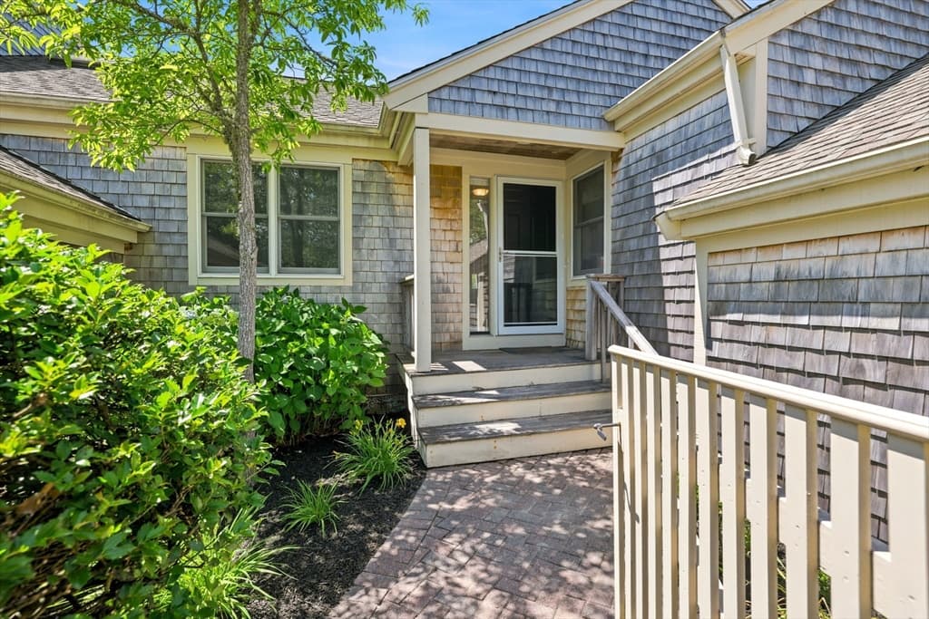 4 Wildflower Lane # 4, Yarmouth MA 02675 photo 3