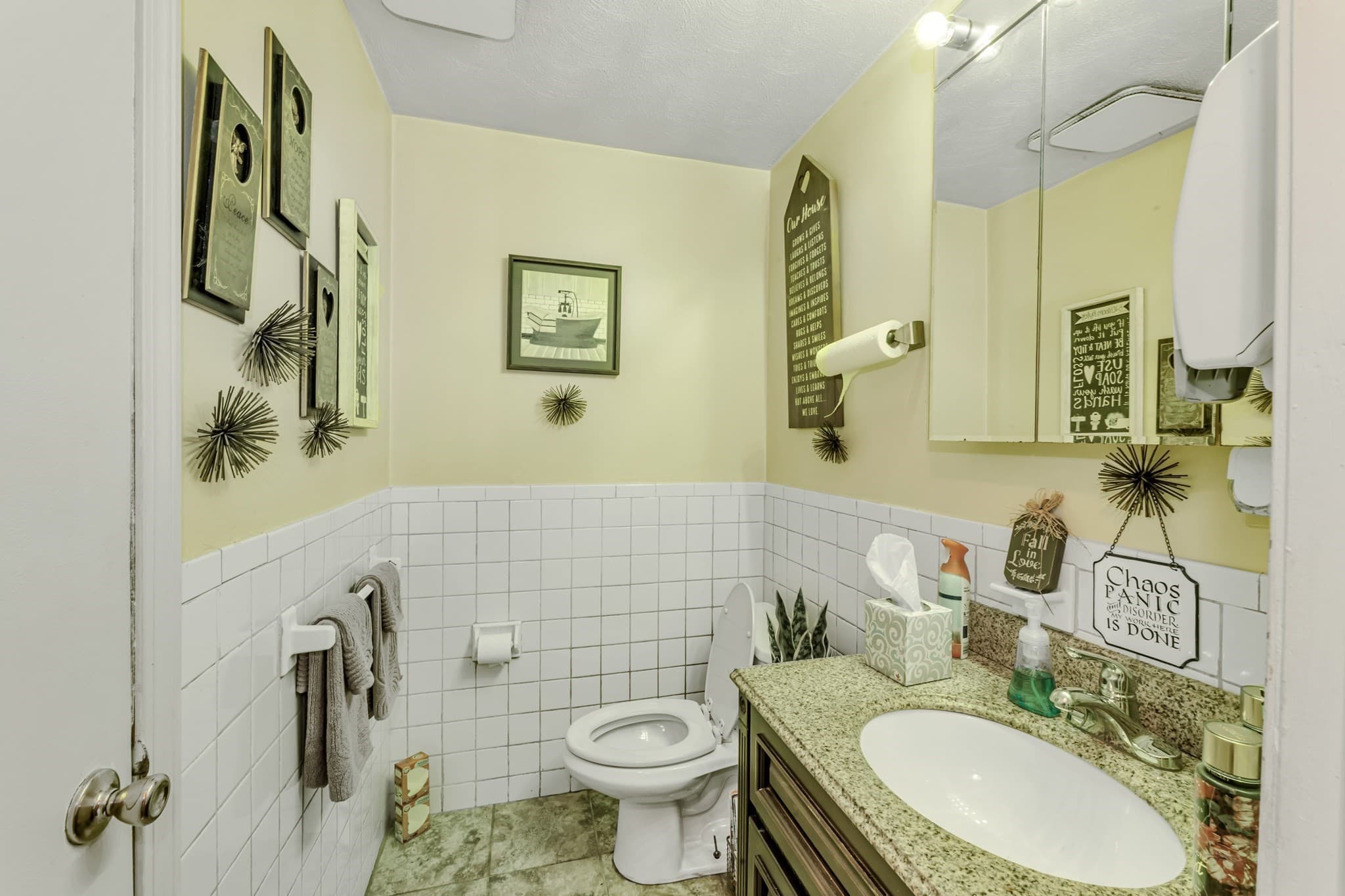 3 Family at 90 Blue Hill Ave, Boston MA 02119, photo 7 of 20