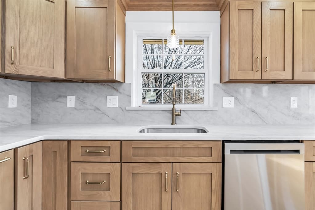 Single Family Residence at 5 Lafayette Ave, Lawrence MA 01843, Lawrence, photo 15 of 40