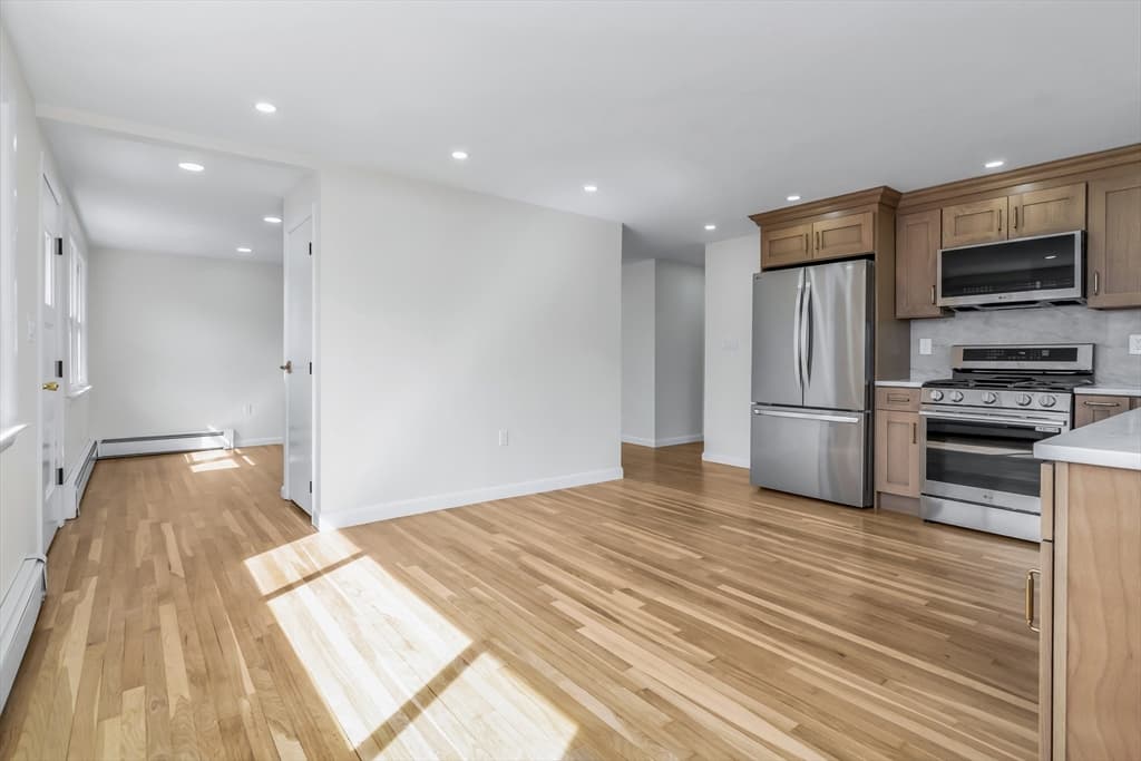 Single Family Residence at 5 Lafayette Ave, Lawrence MA 01843, Lawrence, photo 8 of 40