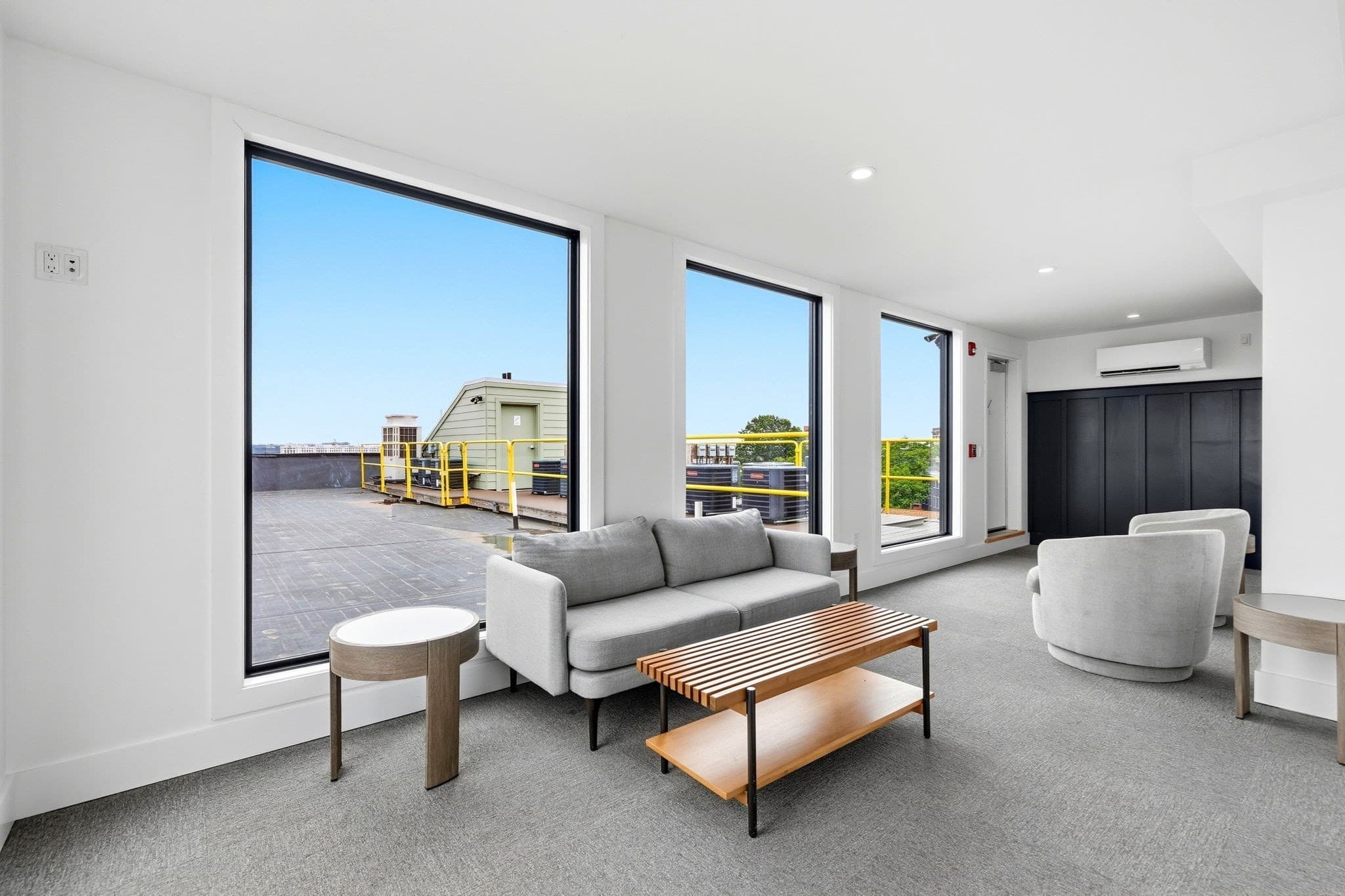 Condominium at 472 W Broadway # 202, Boston MA 02127, Boston, photo 33 of 42