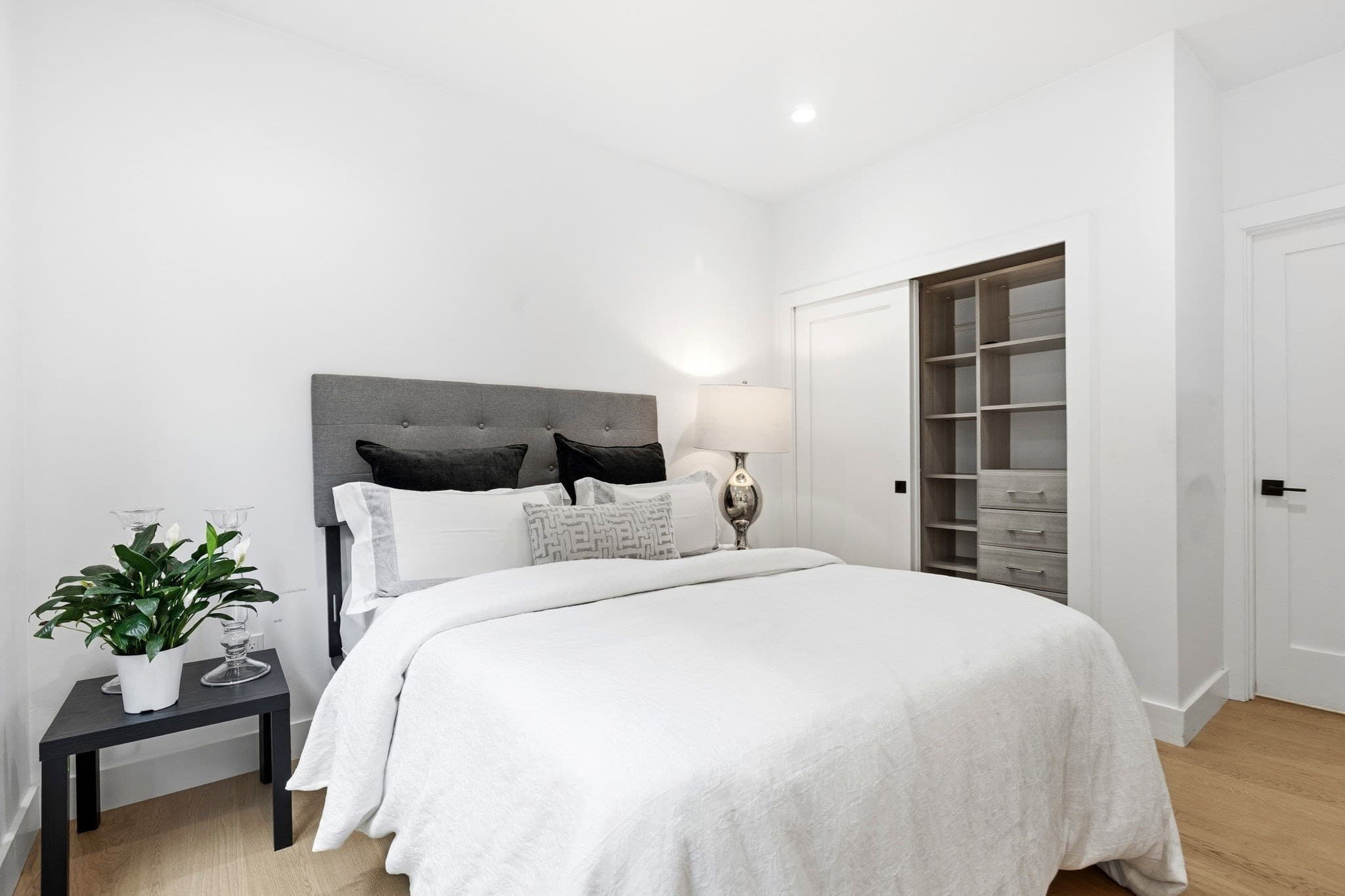 Condominium at 472 W Broadway # 202, Boston MA 02127, Boston, photo 15 of 42