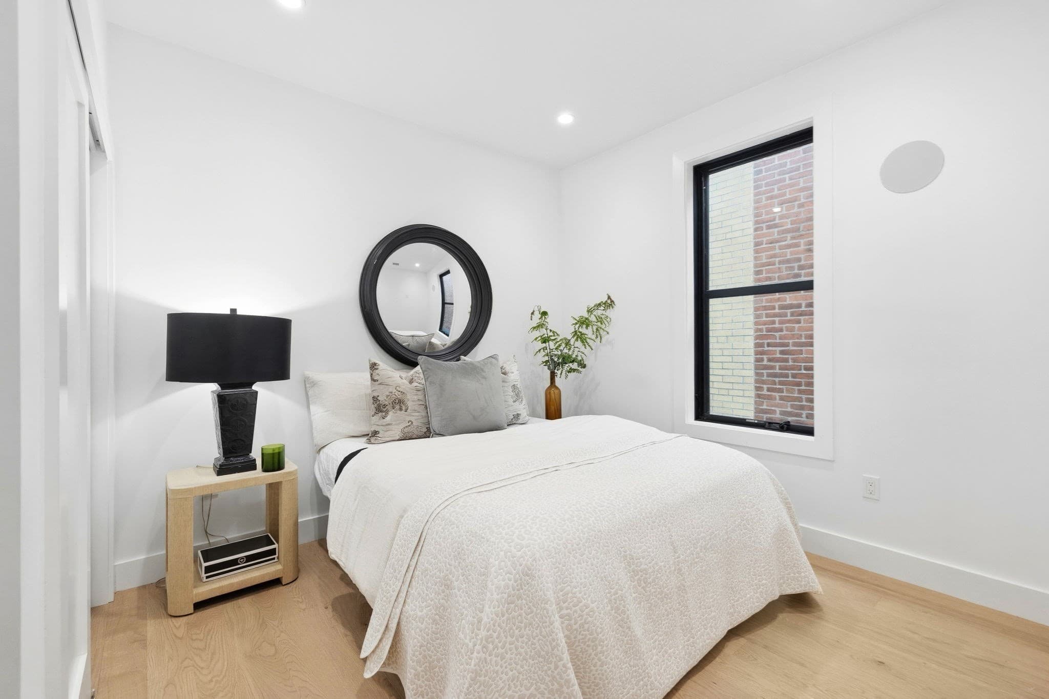 Condominium at 472 W Broadway # 202, Boston MA 02127, Boston, photo 19 of 42