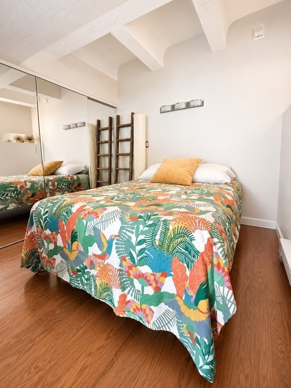 Condominium at 12 Stoneholm St # 418, Boston MA 02115, photo 7 of 11