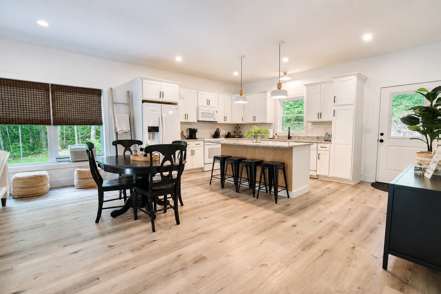 Single Family Residence at 31 Crowcroft Drive, Rindge NH 03461, Rindge, photo 9 of 21