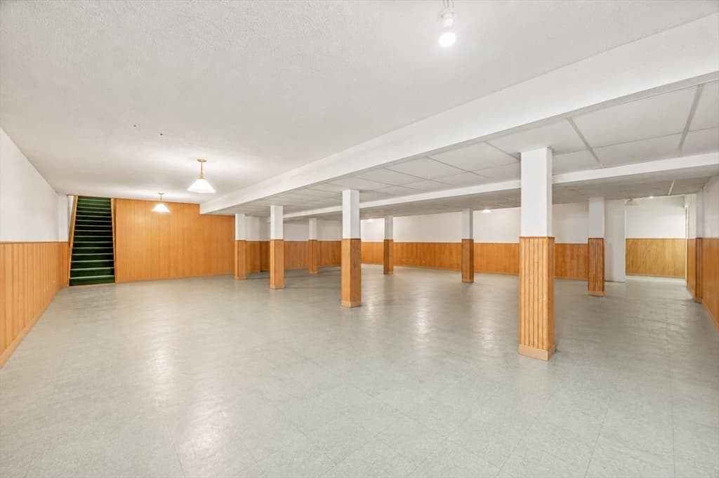 163 High Street, Holyoke MA 01040 photo 23