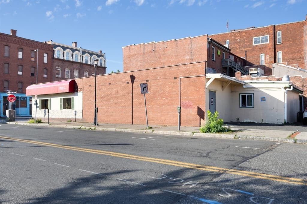 163 High Street, Holyoke MA 01040 photo 6