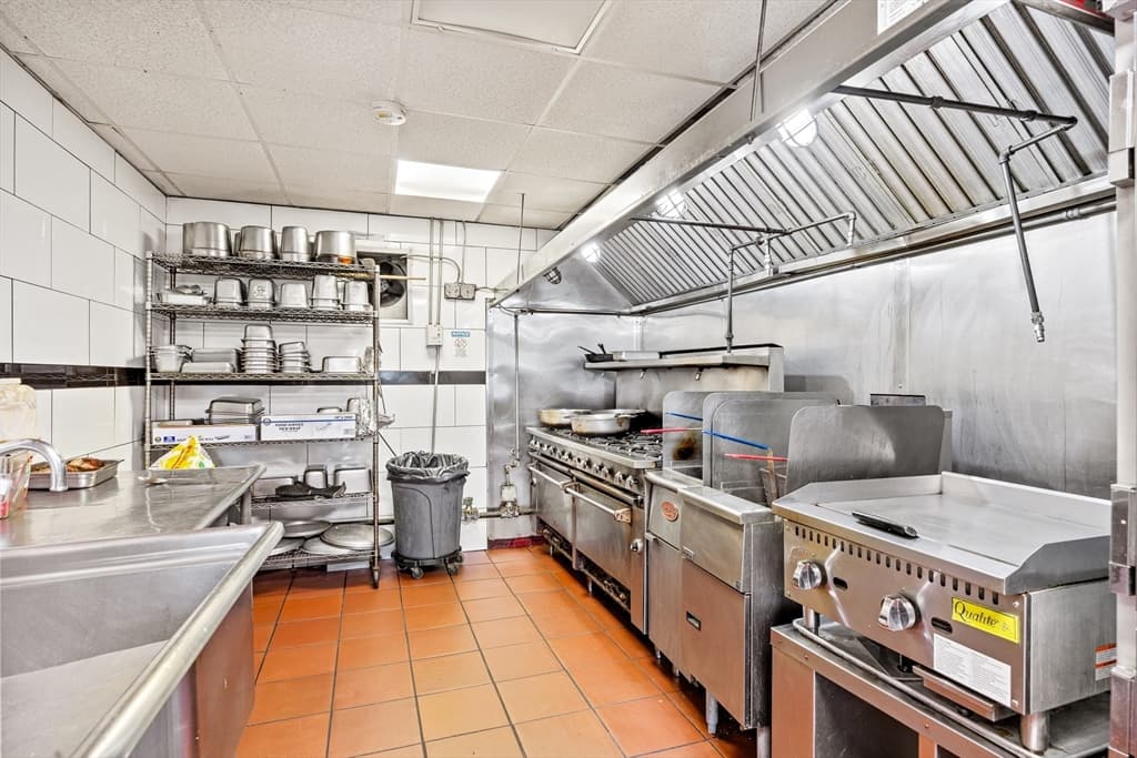 163 High Street, Holyoke MA 01040 photo 7
