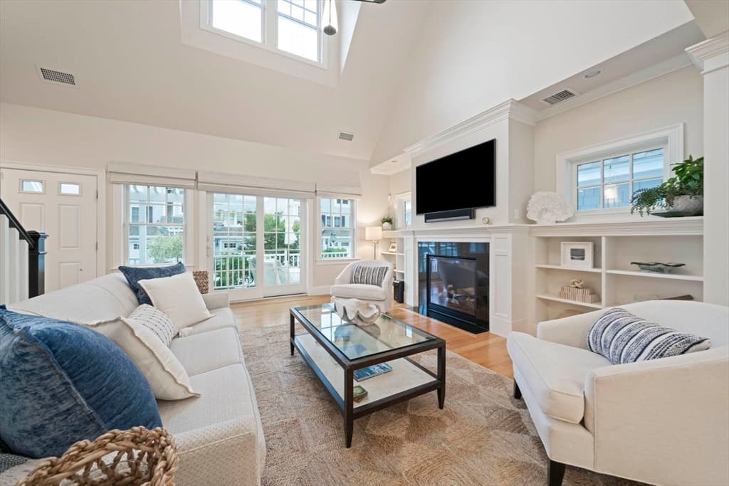 Single Family Residence at 33 Central Avenue # 9, Scituate MA 02066, photo 11 of 42