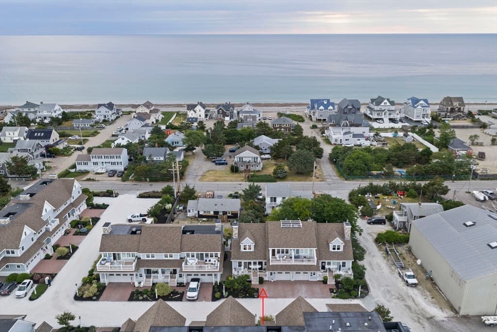 Condominium at 33 Central Avenue # 9, Scituate MA 02066, photo 2 of 42
