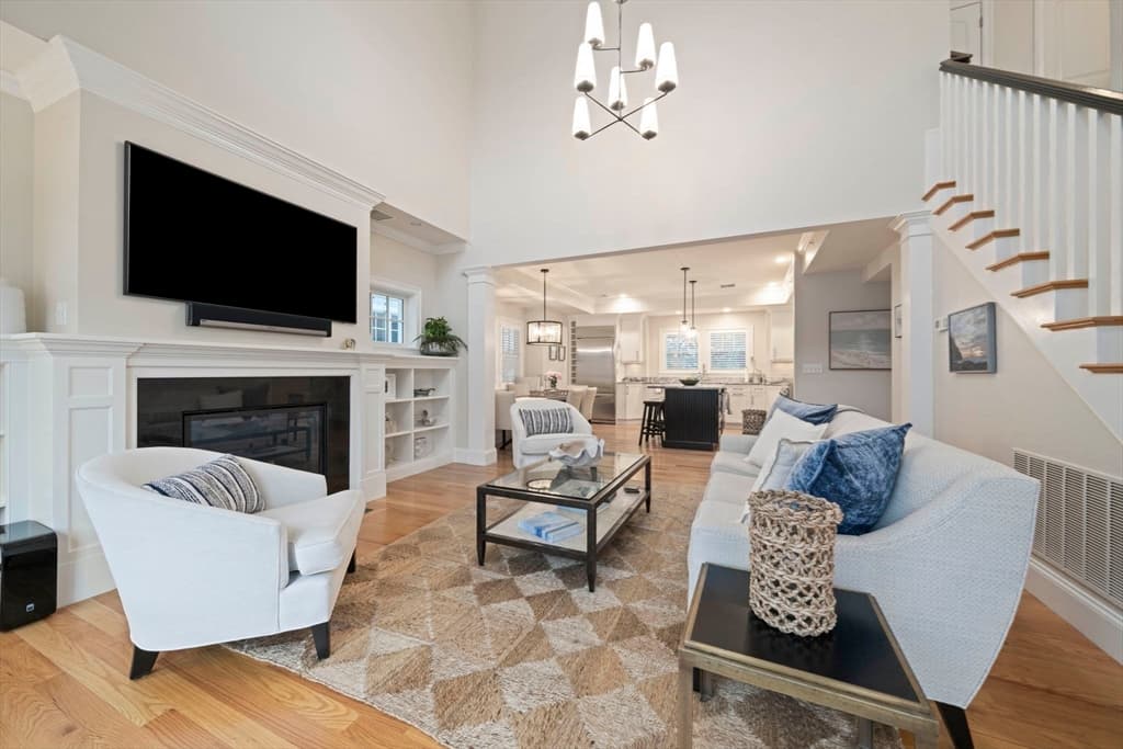 Condominium at 33 Central Avenue # 9, Scituate MA 02066, photo 9 of 42