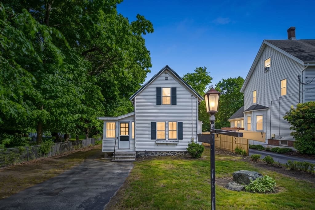 Single Family Residence at 50 Marble St, Stoneham MA 02180, photo 3 of 30