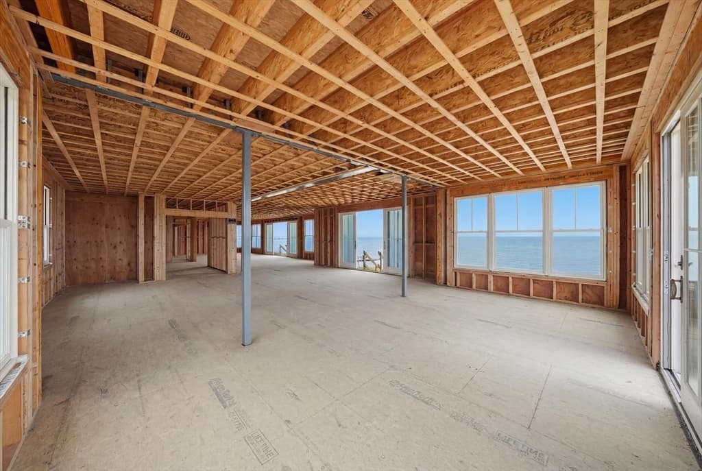 Single Family Residence at 31 Dale Ave, Barnstable MA 02647, Barnstable, photo 10 of 22