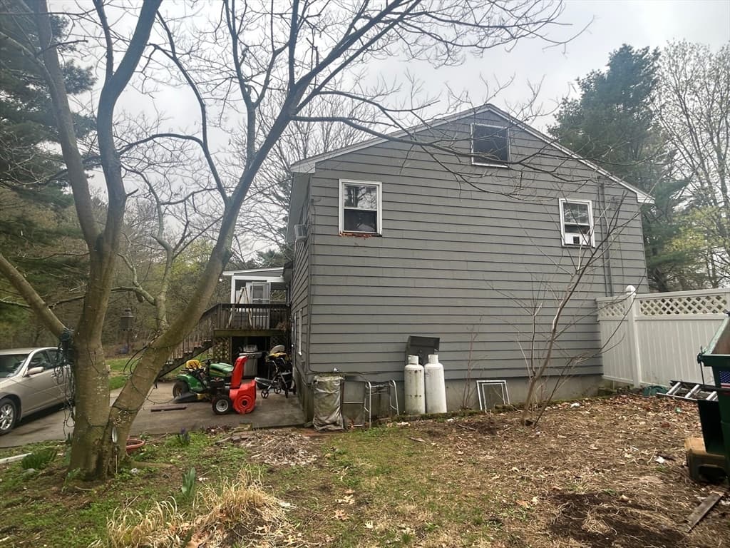 Single Family Residence at 172 Village St, Millis MA 02054, Millis, photo 3 of 5
