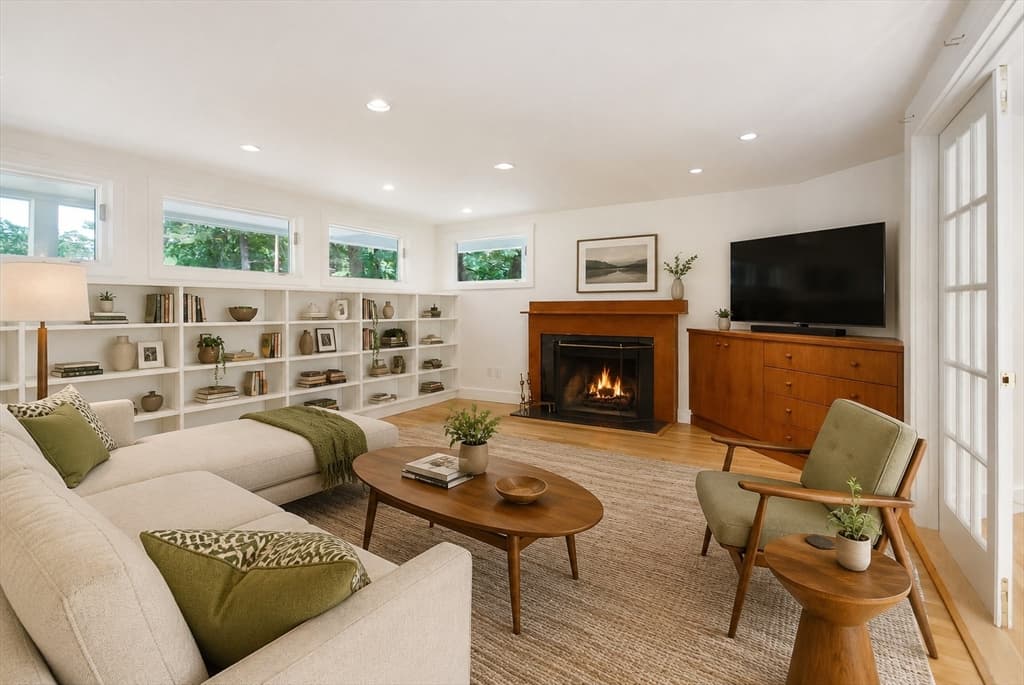 Single Family Residence at 297 Laws Brook Rd, Concord MA 01742, Concord, photo 26 of 42