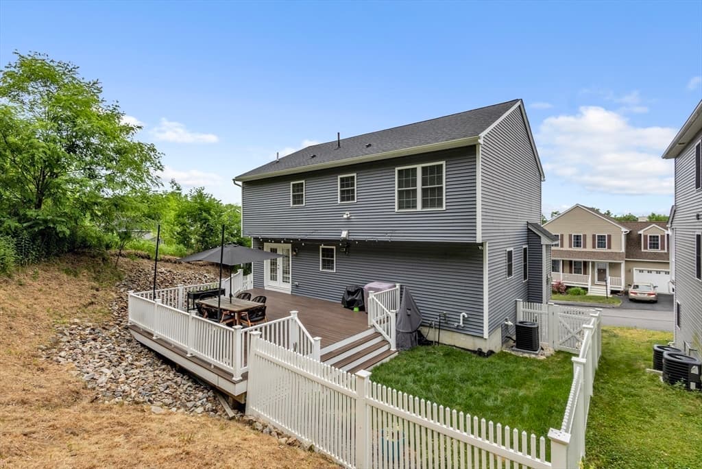 24 Paper Birch Path, Worcester MA 01605 photo 35