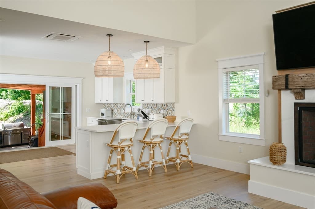 7 Laurel Street, Hingham MA 02043 photo 13