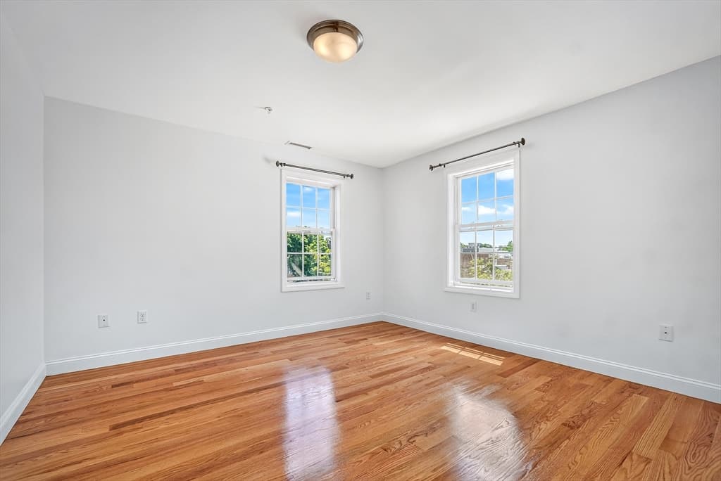29 Spruce St # 42, Waltham MA 02453 photo 28