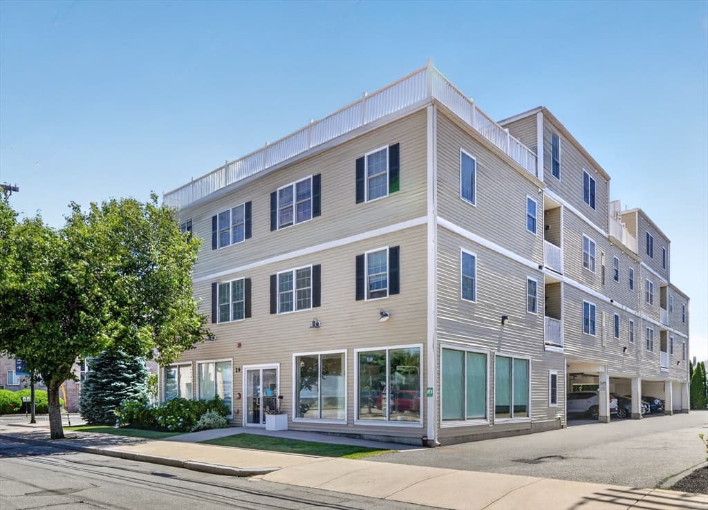 29 Spruce St # 42, Waltham MA 02453 photo 38
