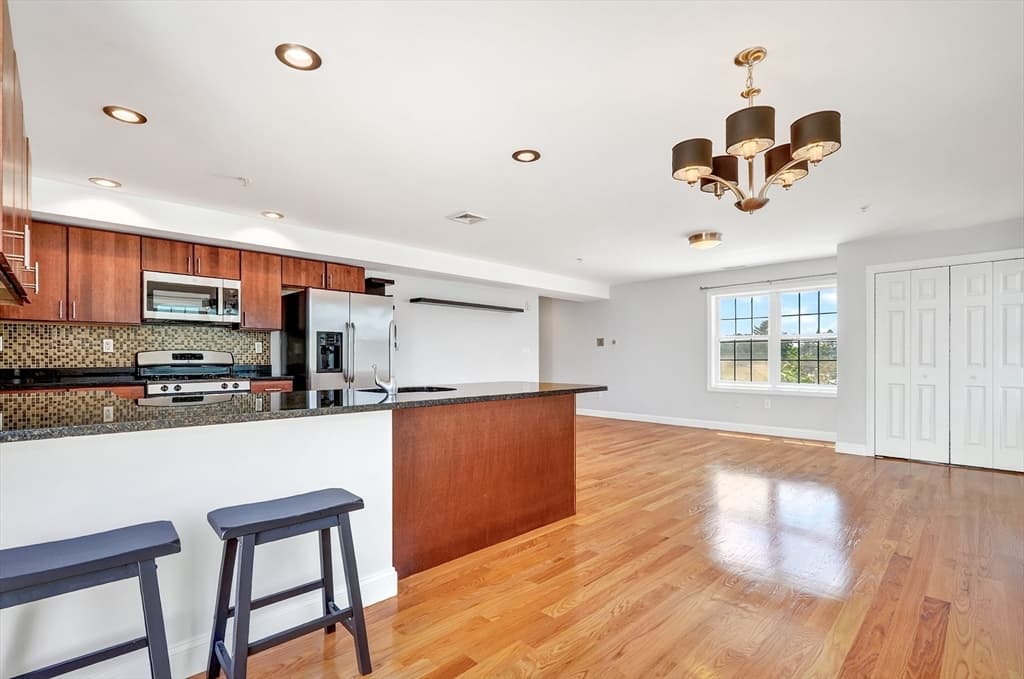 29 Spruce St # 42, Waltham MA 02453 photo 15