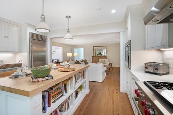 Single Family Residence at 53 Stoney Hill Rd, West Tisbury MA 02575, photo 13 of 41