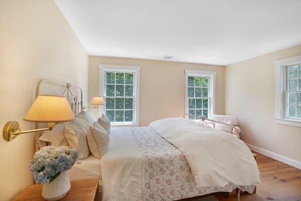 Single Family Residence at 53 Stoney Hill Rd, West Tisbury MA 02575, photo 22 of 41