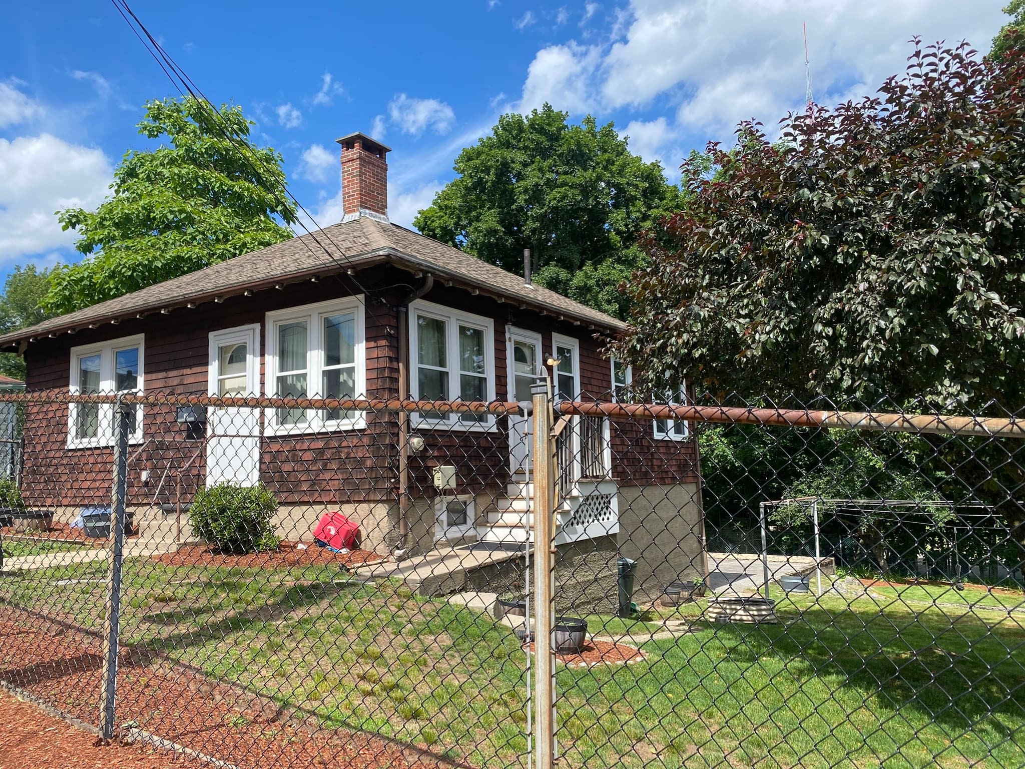 10 Indiana Court, Newton MA 02464