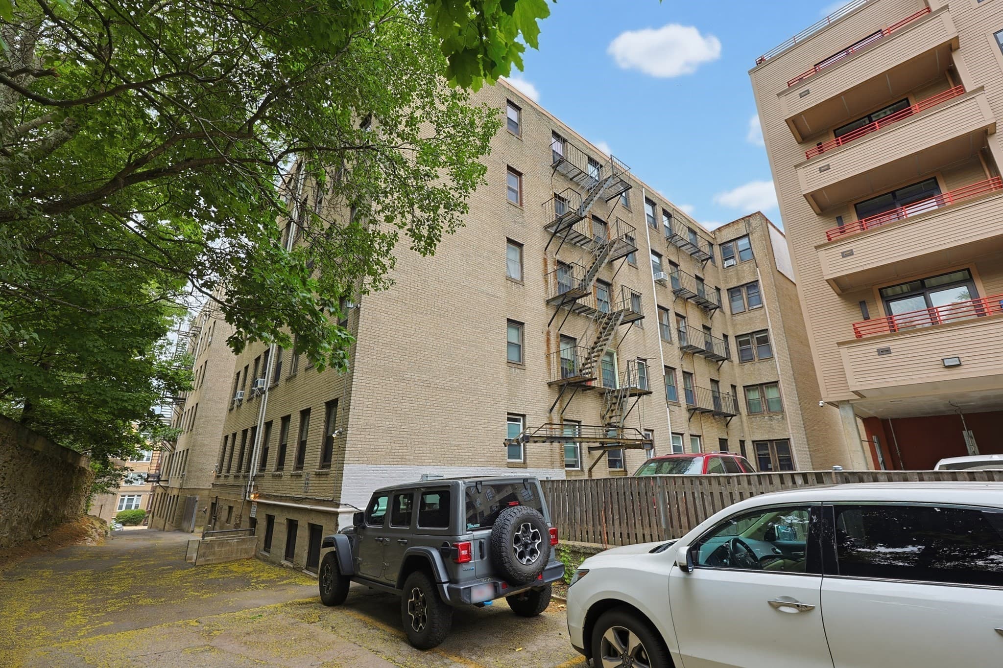 Condominium at 1662 Commonwealth Ave # 43, Boston MA 02135, photo 5 of 35