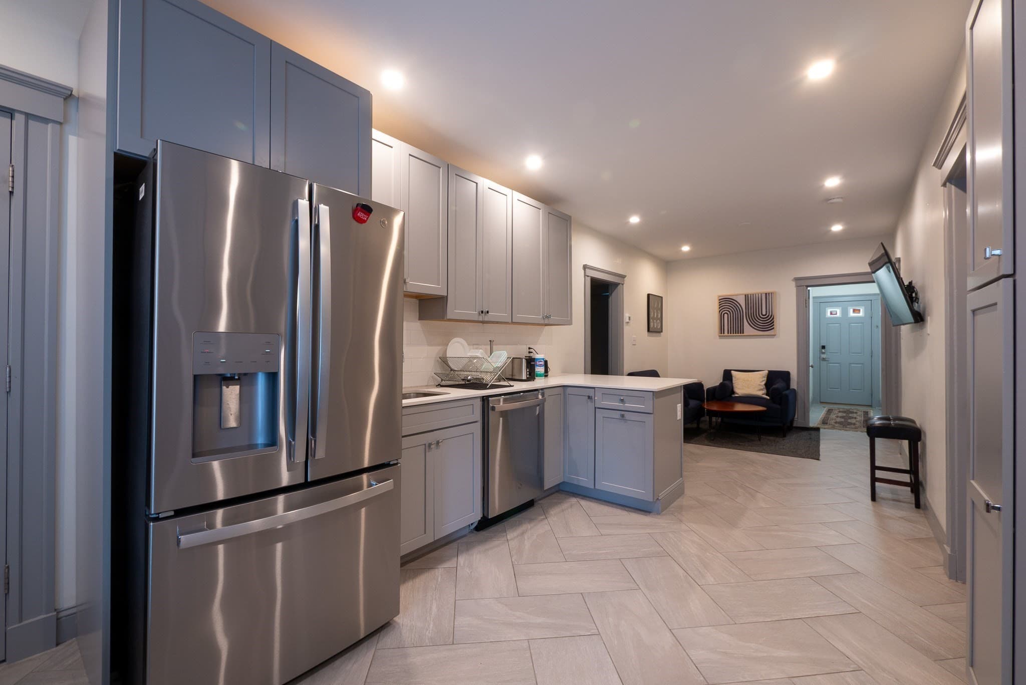 2 Family - 2 Units Up/Down at 590 Gallivan Blvd, Boston MA 02124, photo 15 of 22
