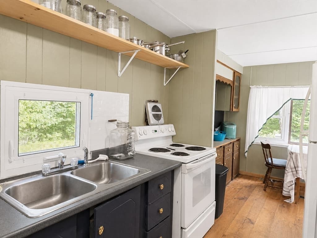 891 Wendell Rd, Warwick MA 01378 photo 3